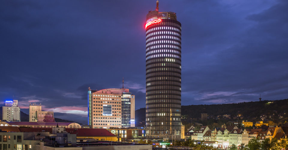 Jena_Jentower_JenaKultur_M.Moxter City Visions Jena, Leuchtturm, Blaue Stunde,