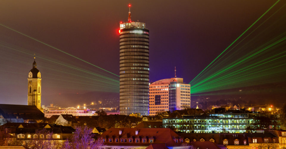 ©JenaKultur Foto: M. Moxter Lichtstadt Jena, Laser, Jentower, Laserprojektion
