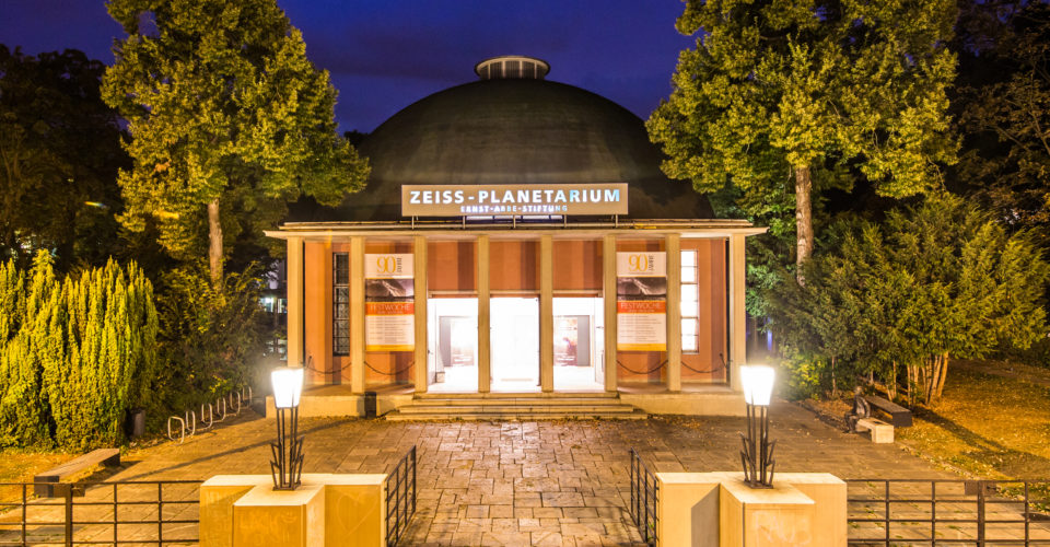 Zeiss-Planetarium Jena, Planetarium, Ganzkuppelprojektion