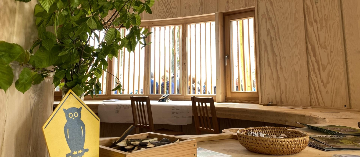 Innenraum des Erlebniszentrums Forum Natura