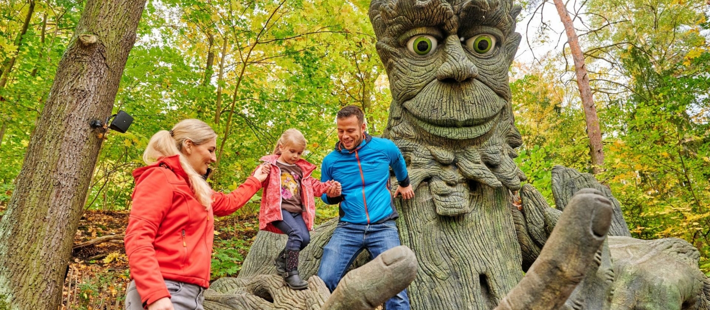 Troll-Feenwäldchen_Saalfelder Feengrotten