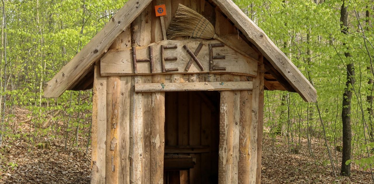 WaldPfad Schlauer Ux_Hexenhäuschen_JenaKultur_K.Schulz