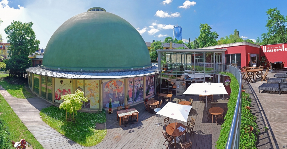 Zeiss Planetarium Jena, Bauersfeld, Terrasse