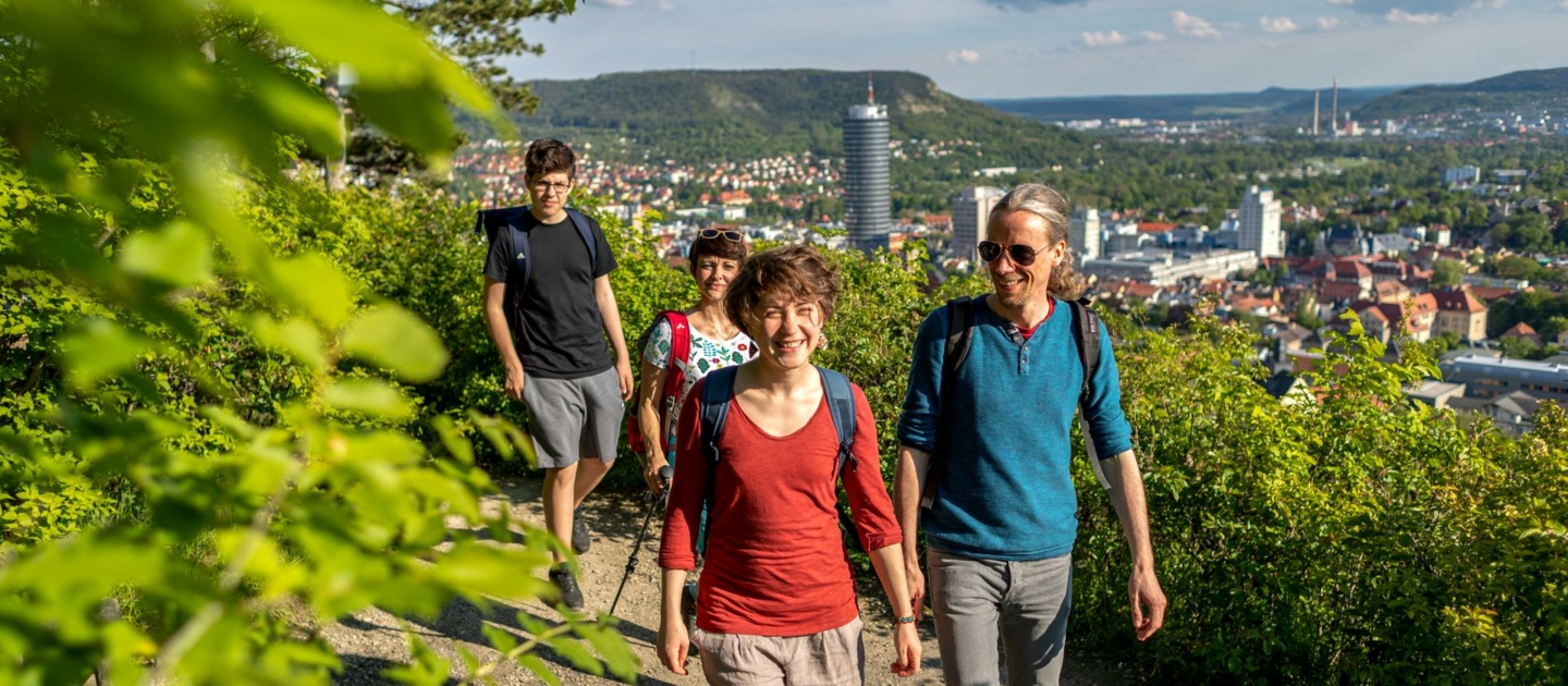 Jena_SaaleHorizontale_Wandergruppe_RomanMoebius_web Jena_SaaleHorizontale_Wandergruppe_RomanMoebius_web